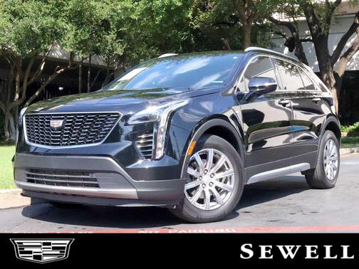 2022 Cadillac XT4 Premium Luxury