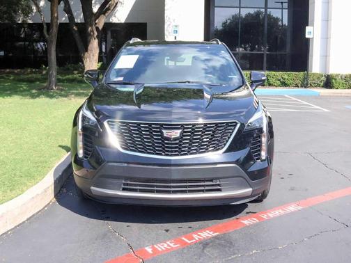 2022 Cadillac XT4 Premium Luxury