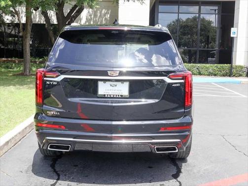 2023 Cadillac XT6 Premium Luxury FWD