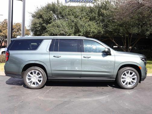 2024 Chevrolet Suburban 4WD High Country