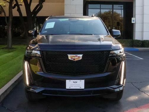 2024 Cadillac Escalade Sport