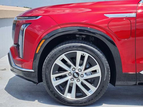 2026 Cadillac VISTIQ Luxury