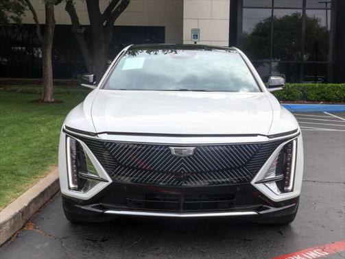2024 Cadillac LYRIQ Luxury w/1SE
