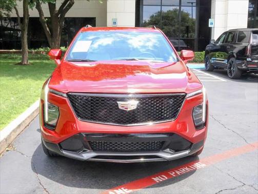 2024 Cadillac XT4 Sport