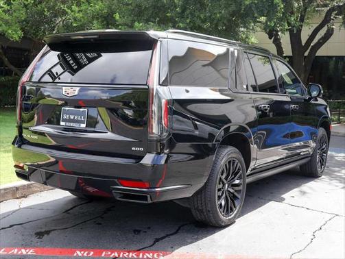 2022 Cadillac Escalade ESV Sport