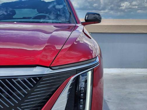 2025 Cadillac LYRIQ Luxury w/1SC