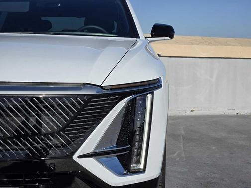 2026 Cadillac LYRIQ Luxury