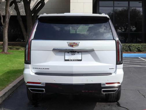 2025 Cadillac Escalade ESV Premium Luxury