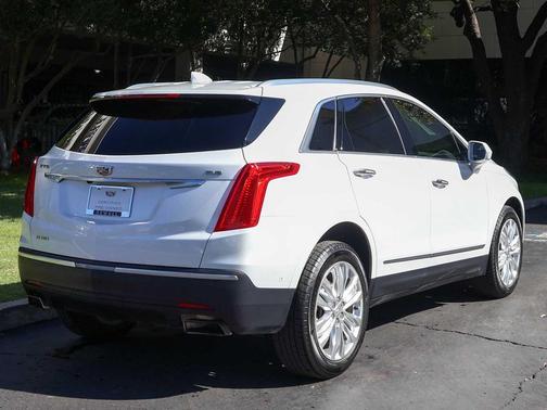 2018 Cadillac XT5 Premium Luxury