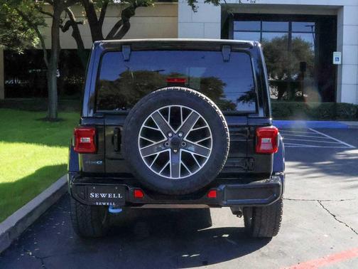 2024 Jeep Wrangler 4xe High Altitude