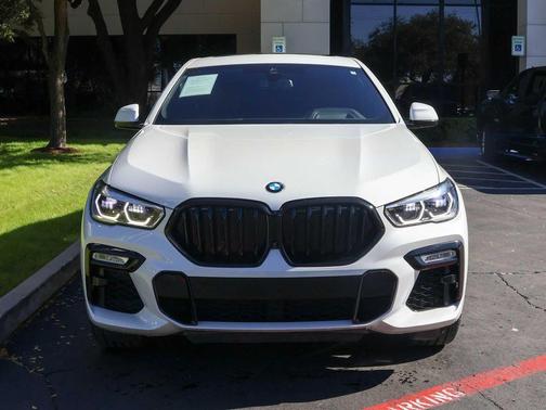 2020 BMW X6 M50i