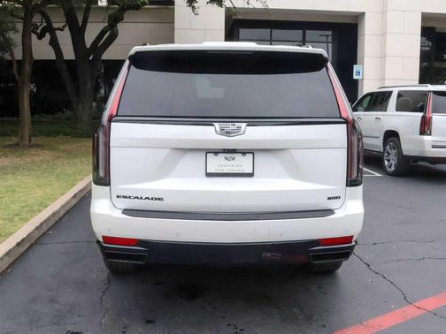 2024 Cadillac Escalade Sport