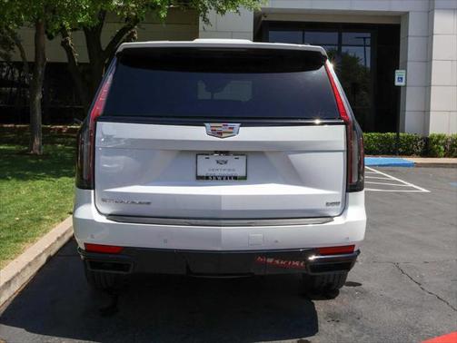 2023 Cadillac Escalade Sport Platinum