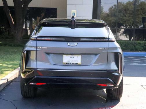 2023 Cadillac LYRIQ Luxury