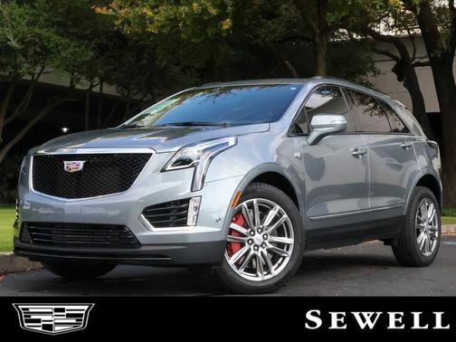 2025 Cadillac XT5 Sport