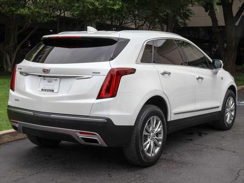 2022 Cadillac XT5 Premium Luxury