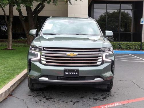 2023 Chevrolet Tahoe 4WD High Country