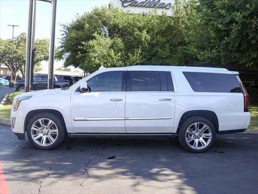2018 Cadillac Escalade ESV Premium Luxury