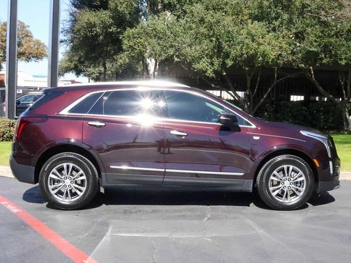 2021 Cadillac XT5 Premium Luxury