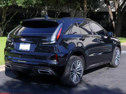 2024 Cadillac XT4 Sport