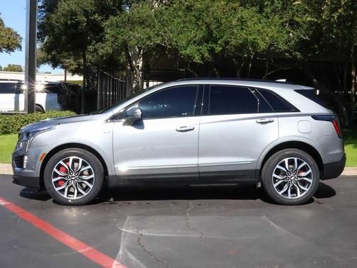 2024 Cadillac XT5 Sport
