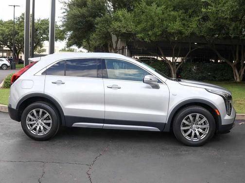 2021 Cadillac XT4 Premium Luxury