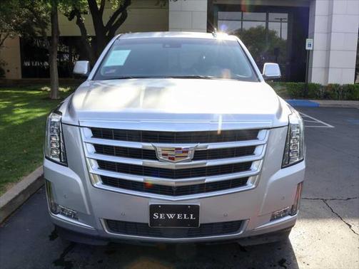 2017 Cadillac Escalade Premium Luxury