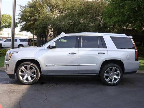 2017 Cadillac Escalade Premium Luxury