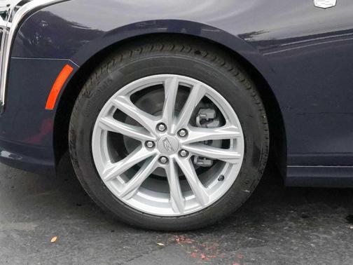 2025 Cadillac CT4 Luxury RWD