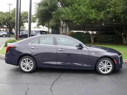 2025 Cadillac CT4 Luxury RWD