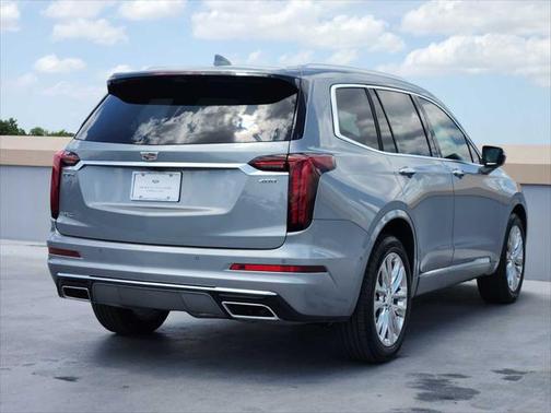 2025 Cadillac XT6 Premium Luxury FWD