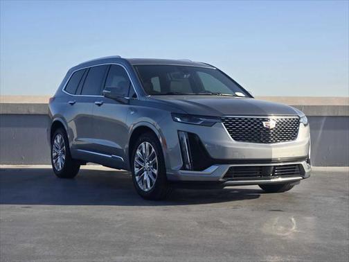 2025 Cadillac XT6 Premium Luxury FWD