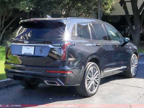 2023 Cadillac XT6 Sport AWD