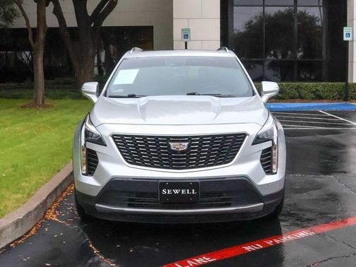 2019 Cadillac XT4 Premium Luxury