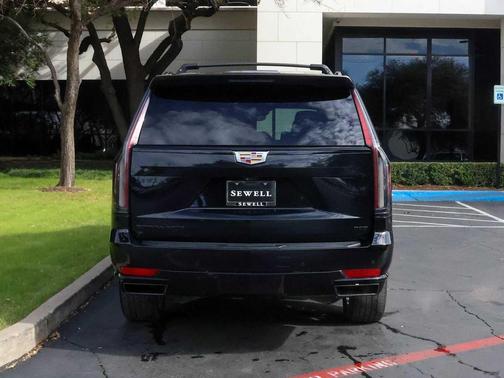 2021 Cadillac Escalade ESV Sport