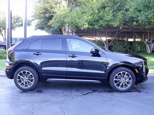 2024 Cadillac XT4 Sport