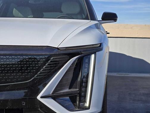 2026 Cadillac LYRIQ Sport