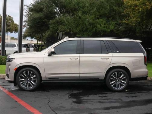 2022 Cadillac Escalade Sport Platinum