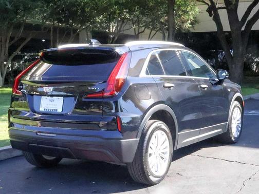 2024 Cadillac XT4 Luxury