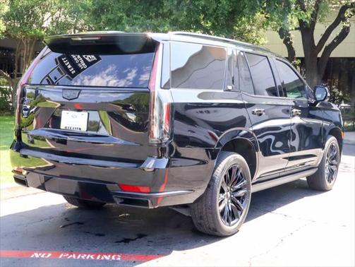2022 Cadillac Escalade Sport