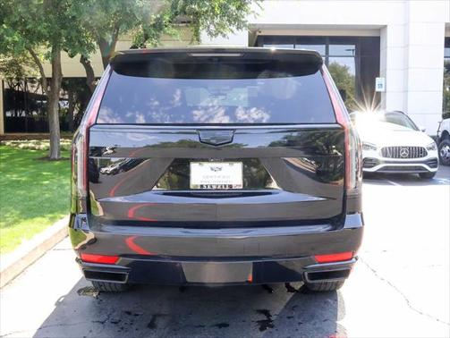2022 Cadillac Escalade Sport
