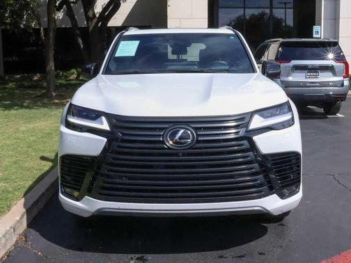 2024 Lexus LX 600 Luxury