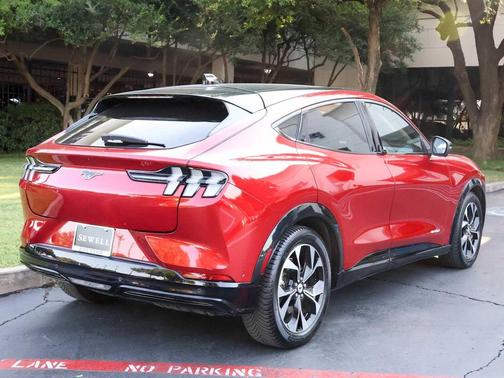 2021 Ford Mustang Mach-E Premium