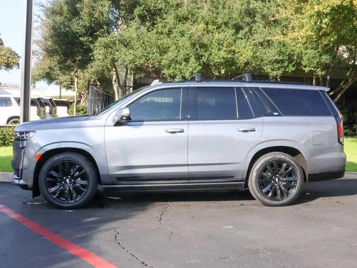 2022 Cadillac Escalade Sport Platinum