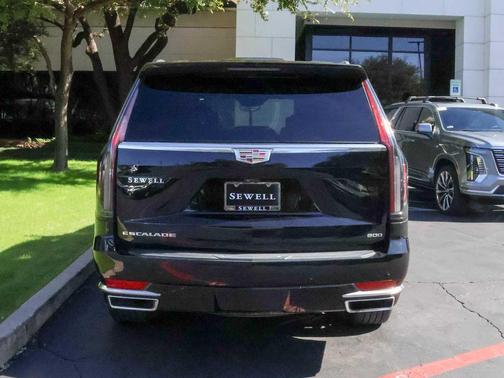 2023 Cadillac Escalade Premium Luxury Platinum