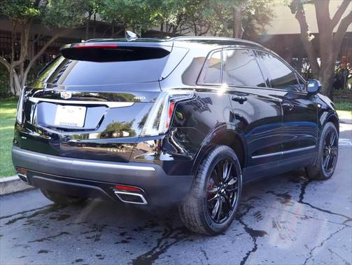 2023 Cadillac XT5 Sport