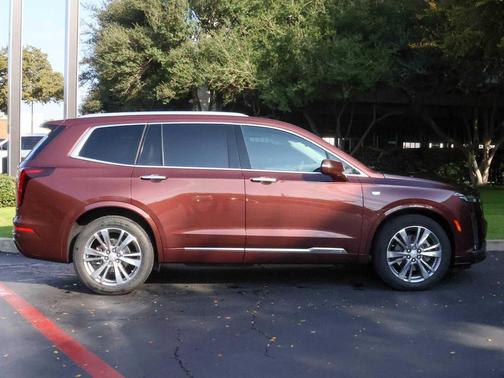 2023 Cadillac XT6 Premium Luxury FWD