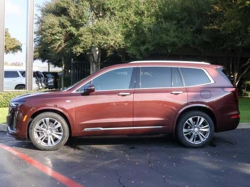 2023 Cadillac XT6 Premium Luxury FWD