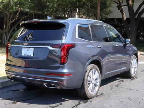 2023 Cadillac XT6 Premium Luxury AWD