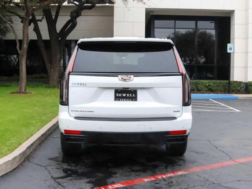 2023 Cadillac Escalade ESV Sport Platinum